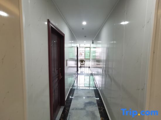 Шаньтоу: Shantou Dihao Business Apartment