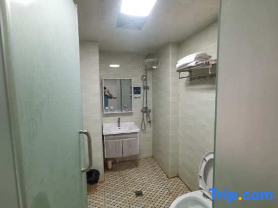 Шаньтоу: Shantou Dihao Business Apartment
