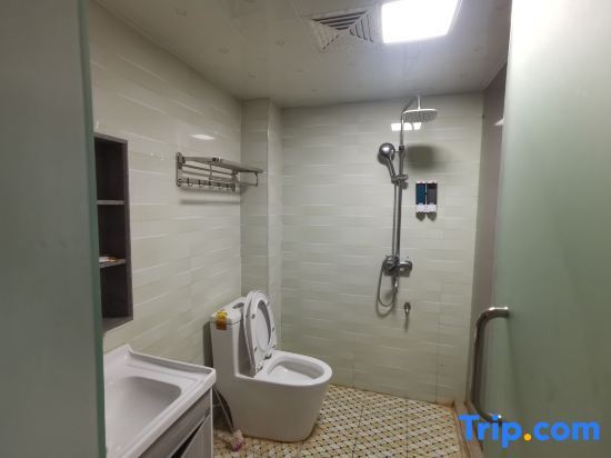 Шаньтоу: Shantou Dihao Business Apartment