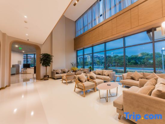 Чжоушань: Radisson Sega Hotel Zhoushan Zhujiajian Branch