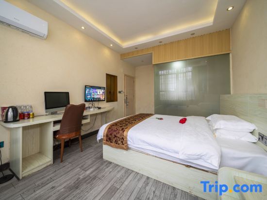 Юнчжоу: Jianghua Yunlong Convenient Hotel