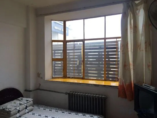 Баоцзи: Baoji Yijia Hostel