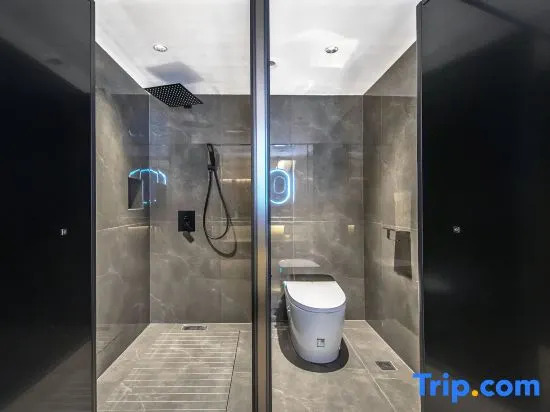 Дэян: Qiduo Hotel