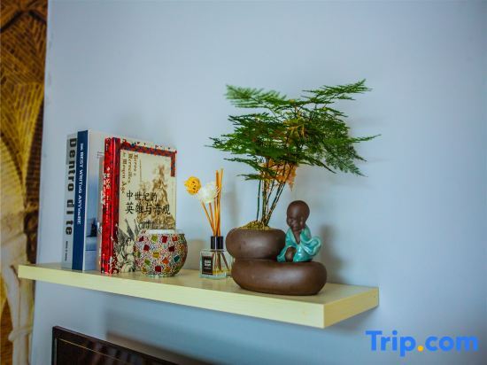 Бэйхай: Weizhou Island Moro Courtyard (Colorful Beach Branch)