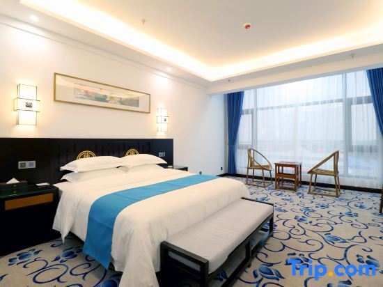 Синьсян: HuoJia HanLin Holiday Hotel