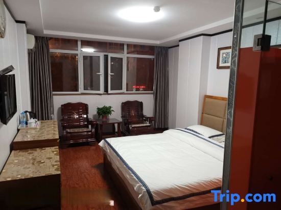 Лянфан: Dachengyu Hotel
