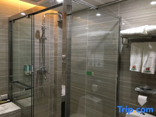 Дунгуань: Liju Business Hotel