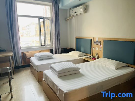Паниин: Panjin Shangke Express Hotel