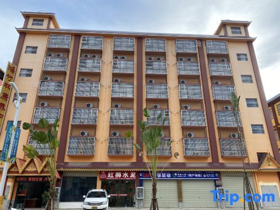 Цзинхун: Jinghong Hongzhulin Kangyang Center