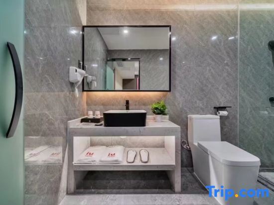 Пиннань: Jinyunge Hotel Pingnan