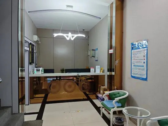 Фуян: Fuyang Motai Express Hotel (Fuyang 15 Middle School)