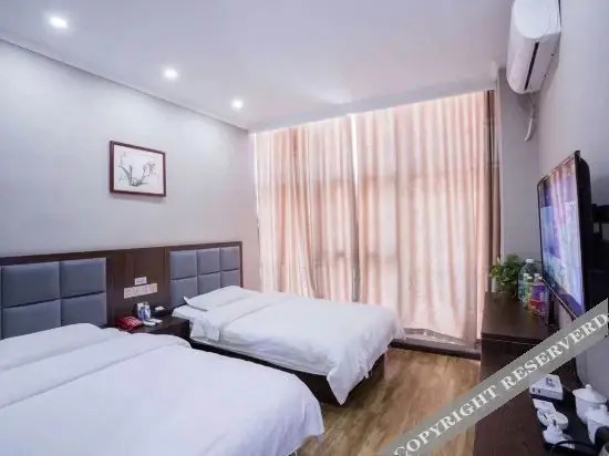 Фуян: Mingjun Express Hotel (South Railway Station)