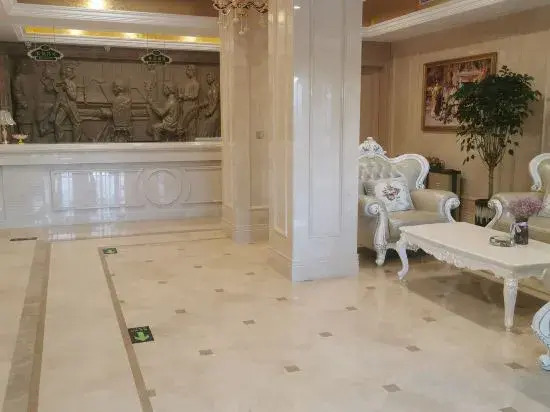 Чжэнчжоу: Vienna Hotel