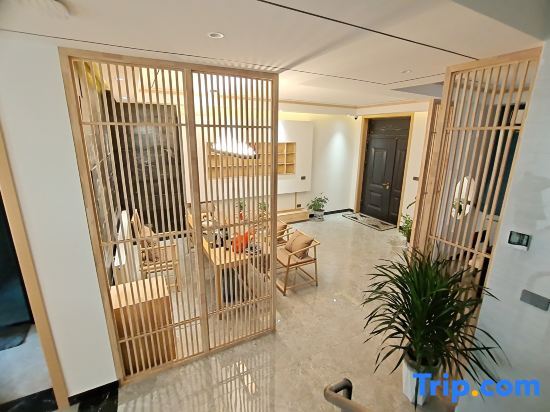 Вэйнань: Huayin Huazhu Xiaoxuan Homestay