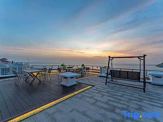 Ляньюньган: Lianyungang Bi Hai silver sand Theseas Apartments Hotel