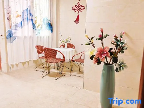 Лунъянь: Longyan Haolaiwu Hotel
