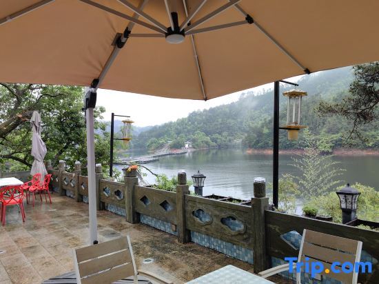 Ханчжоу: Phoenix Residence Qiandao Lake