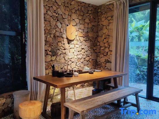 Хойчжоу: Nankun Mountain Mushepin No. 10 Wild She Tangquan Holiday Homestay (Forest Park)