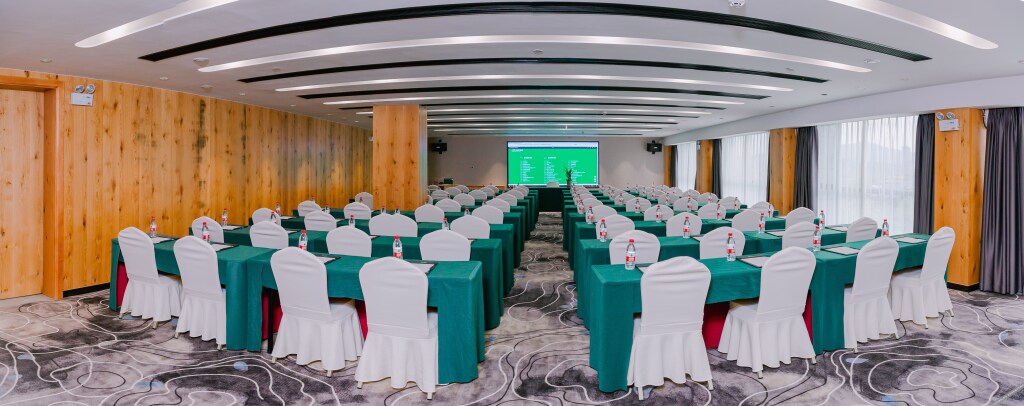 Шаогуань: Mando Hotel