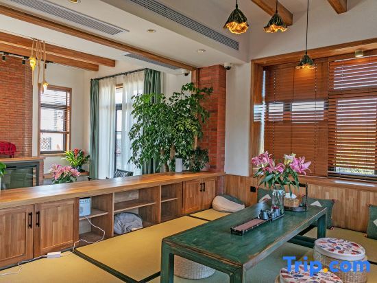 Шанхай: Shanghai Wuxiang Childhood B&B
