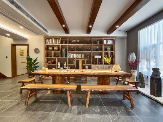 Чанчжоу: changzhou yishanqingshe hotel