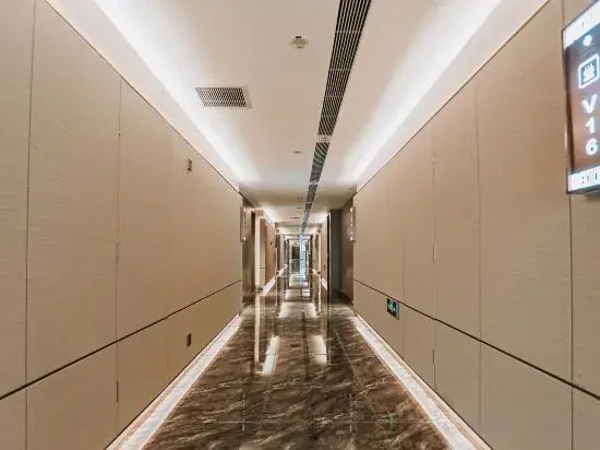 Сяньян: Heyue Holiday Hotel
