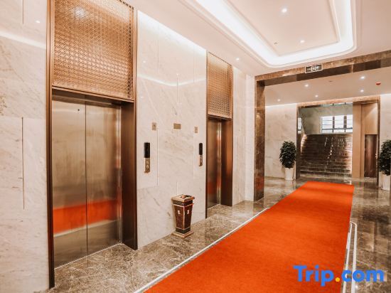 Сяньян: Heyue Holiday Hotel