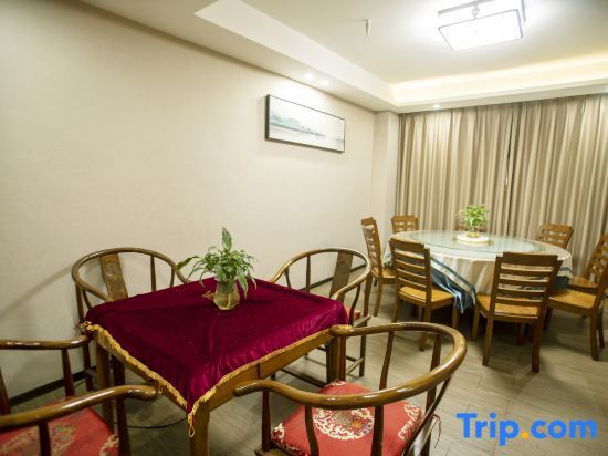 Чунцин: Chongqing Gengyun Hotel (Shangwan Road Subway Station)