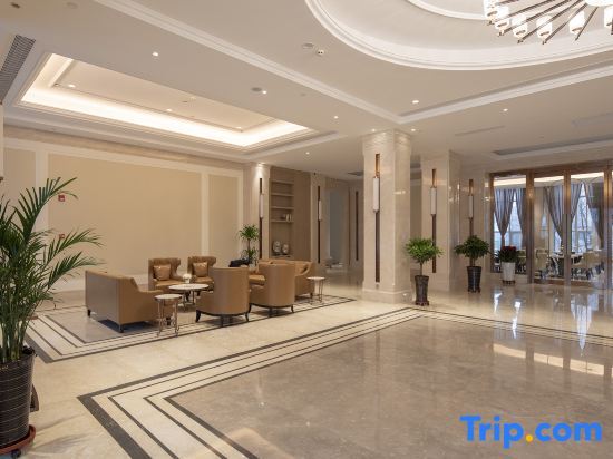 Тунхуа: Vienna Hotel (Tonghua Wanda Plaza Branch)