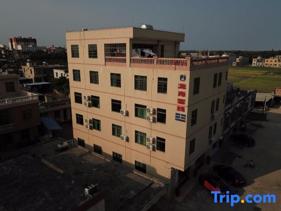 Ваньнин: longzhou hostel