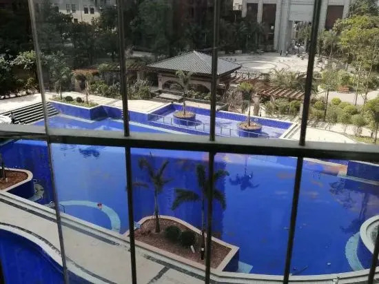 Наньнин: Nanning Langji Tianya Sensen Apartment