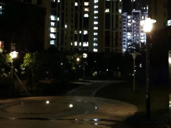 Наньнин: Nanning Langji Tianya Sensen Apartment