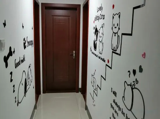 Наньнин: Nanning Langji Tianya Sensen Apartment