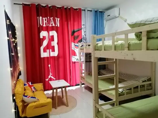 Наньнин: Nanning Langji Tianya Sensen Apartment