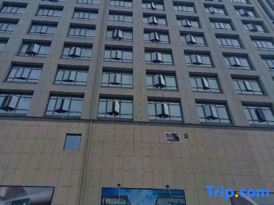 Аньцин: Anqing Yijia Business Hotel