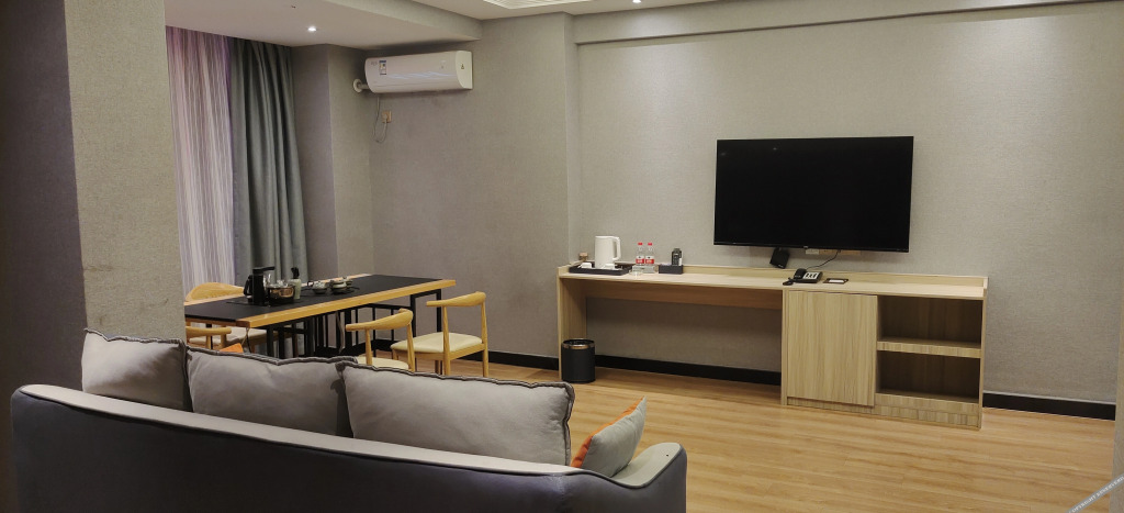 Хойчжоу: Berman Hotel (Huidong honghaiwan store)