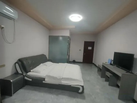Цзиньчжун: Juyou Hotel