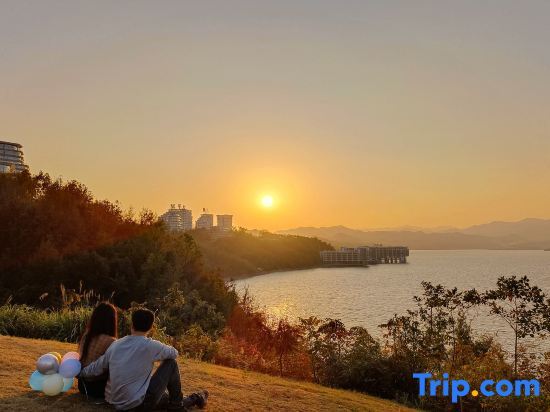 Хуаншань: Zaishui Yifang Holiday Hotel