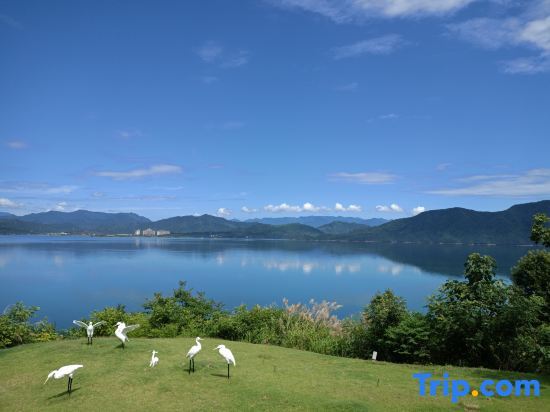 Хуаншань: Zaishui Yifang Holiday Hotel