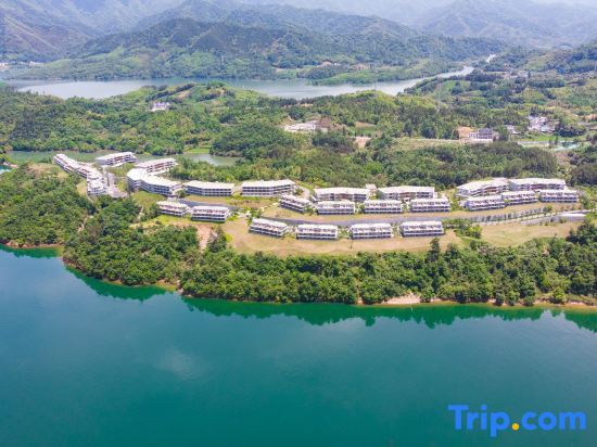 Хуаншань: Zaishui Yifang Holiday Hotel
