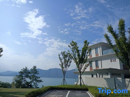 Хуаншань: Zaishui Yifang Holiday Hotel
