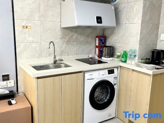 Фошань: Foshan Jiaqi Apartment (Xingduxu Shunde People's Hospital Metro Station)