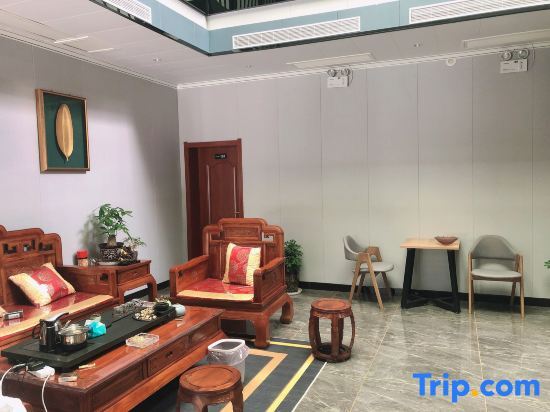 Вэйнань: Huashan Yishan Bieyuan Homestay