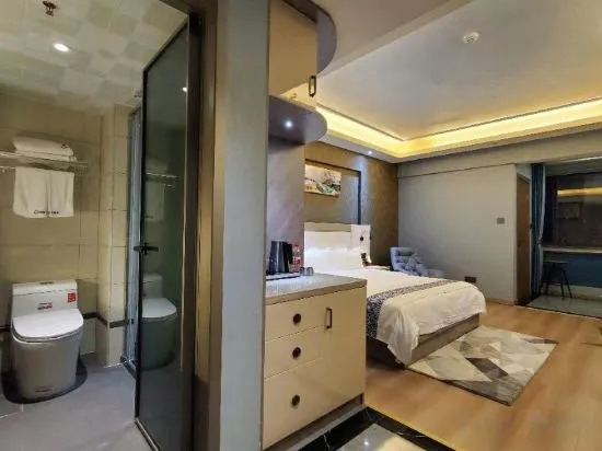Чанша: Tonghui Holiday Hotel (Songya Lake Wuyue Plaza)