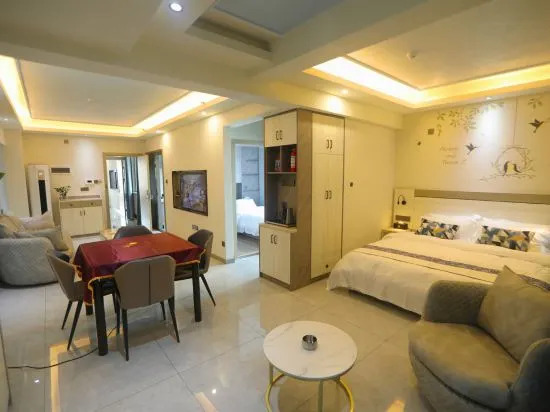 Чанша: Tonghui Holiday Hotel (Songya Lake Wuyue Plaza)