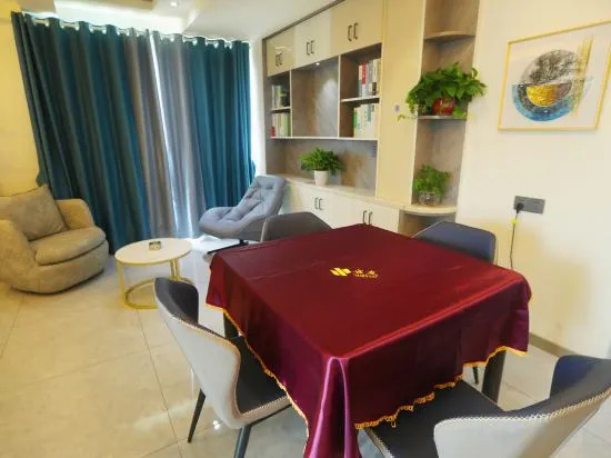 Чанша: Tonghui Holiday Hotel (Songya Lake Wuyue Plaza)