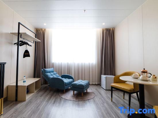 Джиангме: Jiangmen Yillion Hotel
