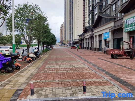 Гуйлинь: Warm 99 Hotel (Guilin High-speed Railway North Station)