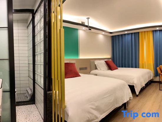 Чжоушань: Banshan Jianju Homestay