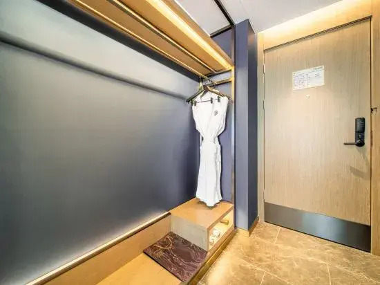 Наньнин: Mandala Hotel (Nanning Xingning District Government District Maternity and Children's Bamboo Store)